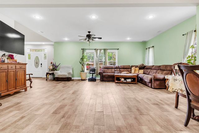 1827 ELDORADO ST, Memphis, TN 38128