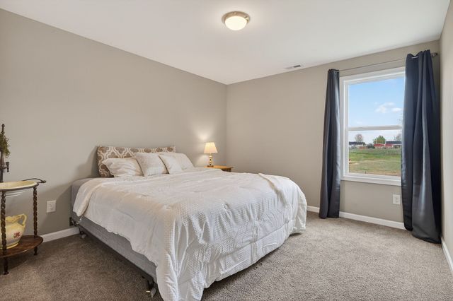 235 Villa St, Smithville, TN 37166