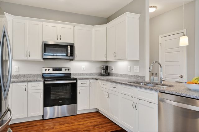 235 Villa St, Smithville, TN 37166