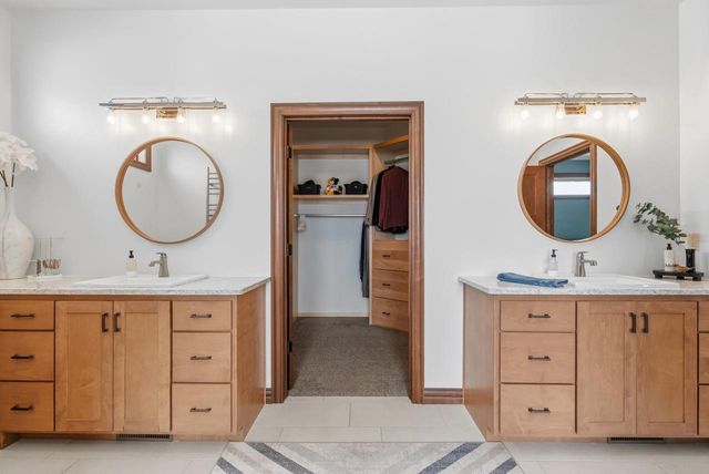 N3029 LOOKOUT LANE, Hortonville, WI 54944