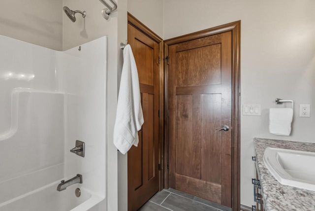 N3029 LOOKOUT LANE, Hortonville, WI 54944