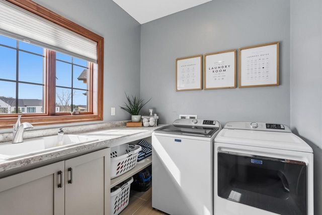 N3029 LOOKOUT LANE, Hortonville, WI 54944