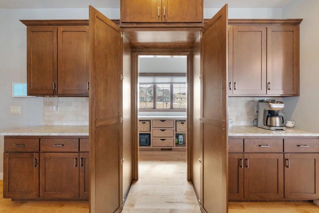 N3029 LOOKOUT LANE, Hortonville, WI 54944