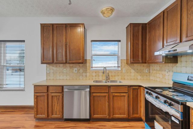 8675 Kingsley Drive, Reynoldsburg, OH 43068