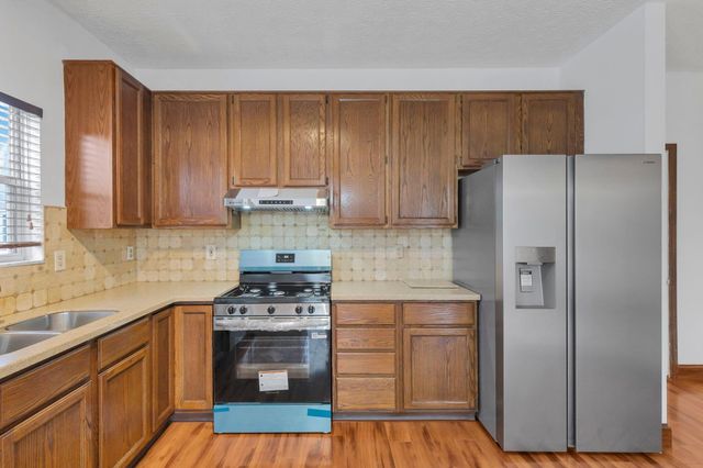 8675 Kingsley Drive, Reynoldsburg, OH 43068