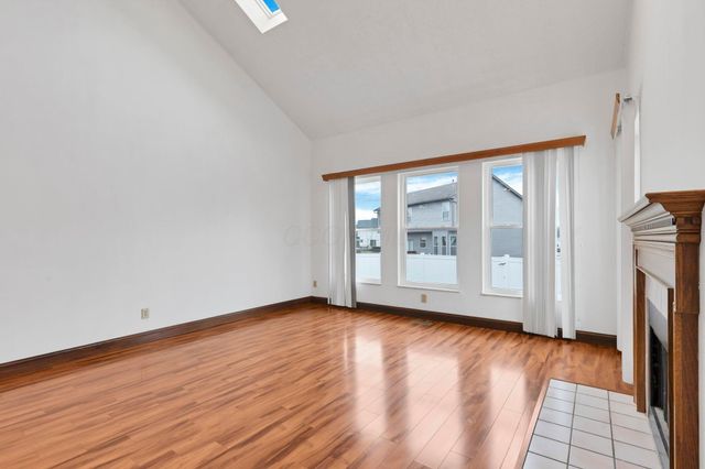 8675 Kingsley Drive, Reynoldsburg, OH 43068