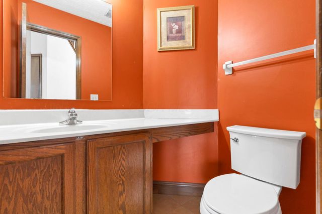 8675 Kingsley Drive, Reynoldsburg, OH 43068