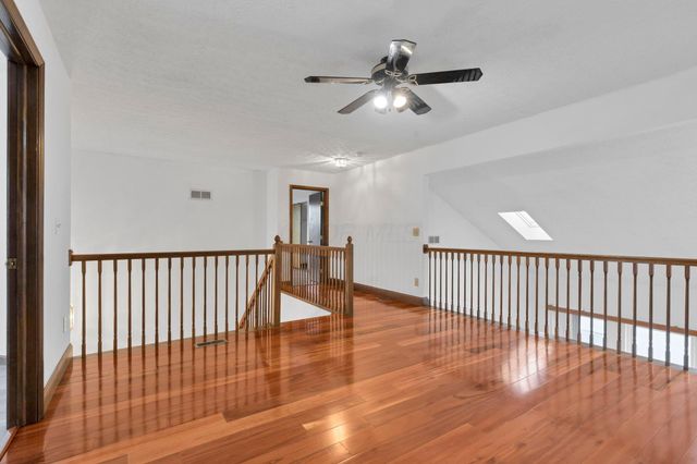 8675 Kingsley Drive, Reynoldsburg, OH 43068