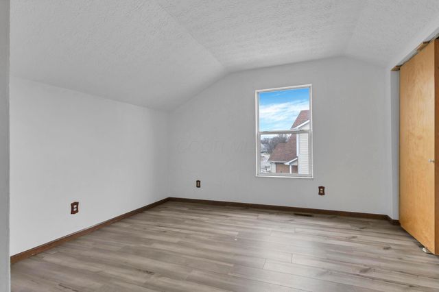 8675 Kingsley Drive, Reynoldsburg, OH 43068