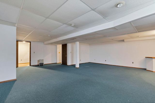 8675 Kingsley Drive, Reynoldsburg, OH 43068