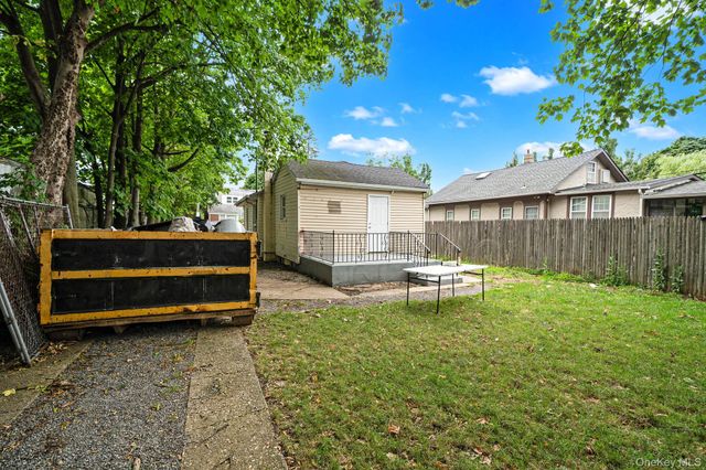 263 Valcour Avenue, Uniondale, NY 11553