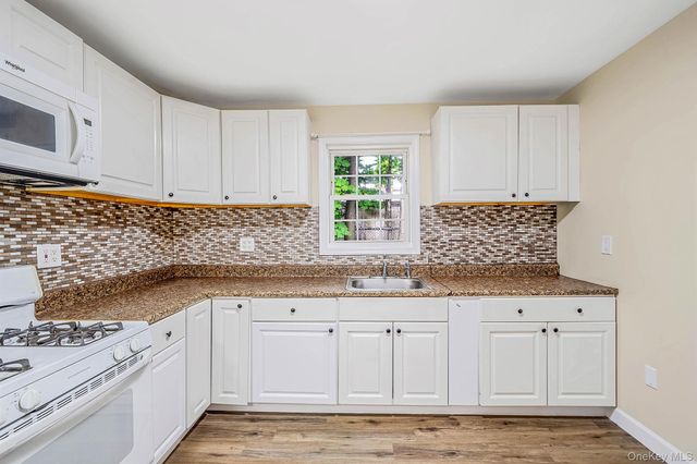 263 Valcour Avenue, Uniondale, NY 11553