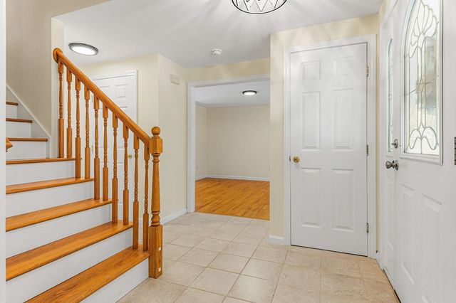 113 Lockes Corner Road, Alton, NH 03809
