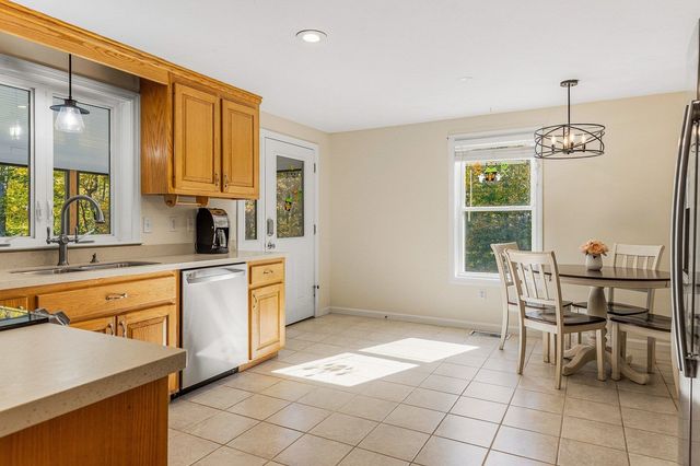 113 Lockes Corner Road, Alton, NH 03809