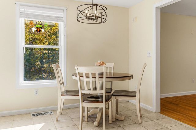 113 Lockes Corner Road, Alton, NH 03809