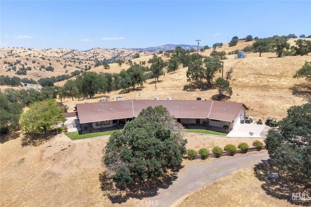 3001 Woody Granite, Bakersfield, CA 93308