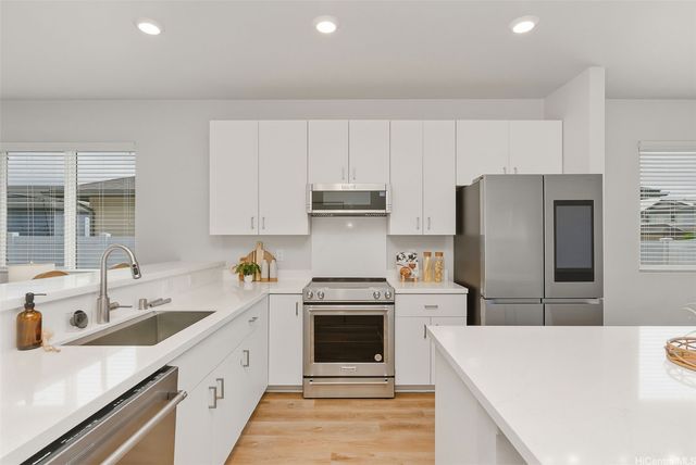 91-1414 Kapeku Street, Ewa Beach, HI 96706