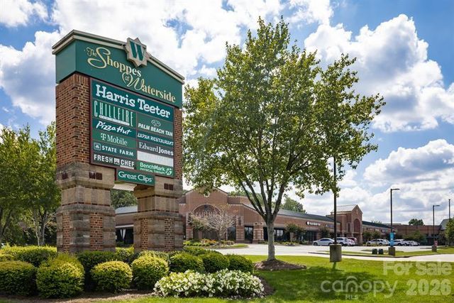 2057 Lenswood Court, Denver, NC 28037