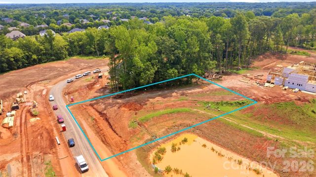 1025 Maxwell Court, Waxhaw, NC 28173