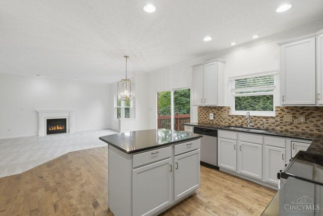 8437 Sea Mist Court, West Chester, OH 45069