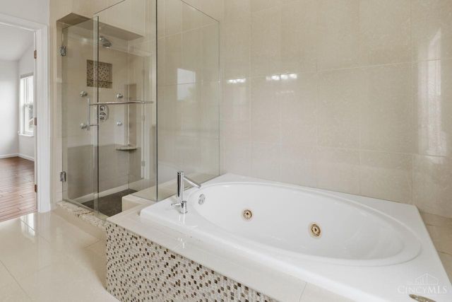 8437 Sea Mist Court, West Chester, OH 45069