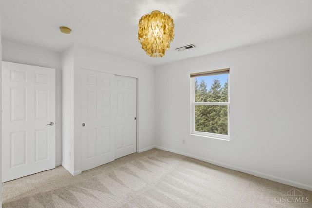 8437 Sea Mist Court, West Chester, OH 45069