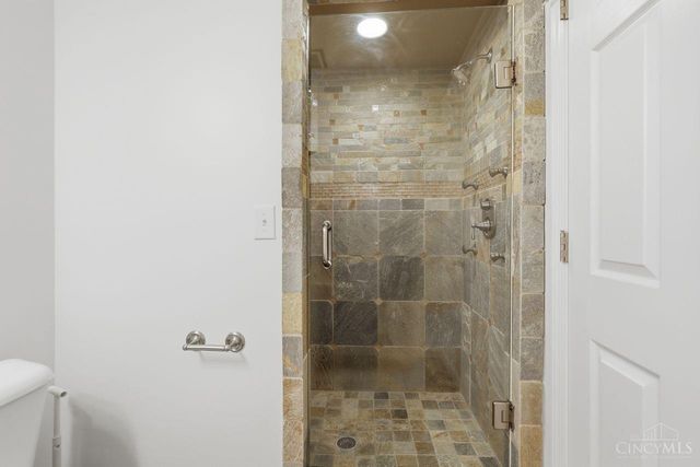 8437 Sea Mist Court, West Chester, OH 45069