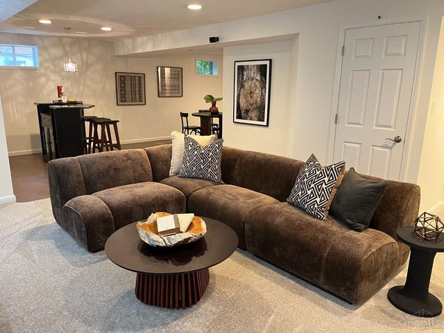 8437 Sea Mist Court, West Chester, OH 45069