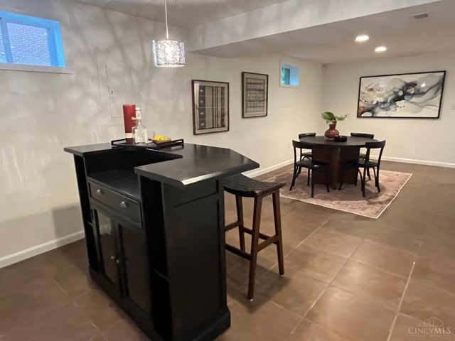 8437 Sea Mist Court, West Chester, OH 45069
