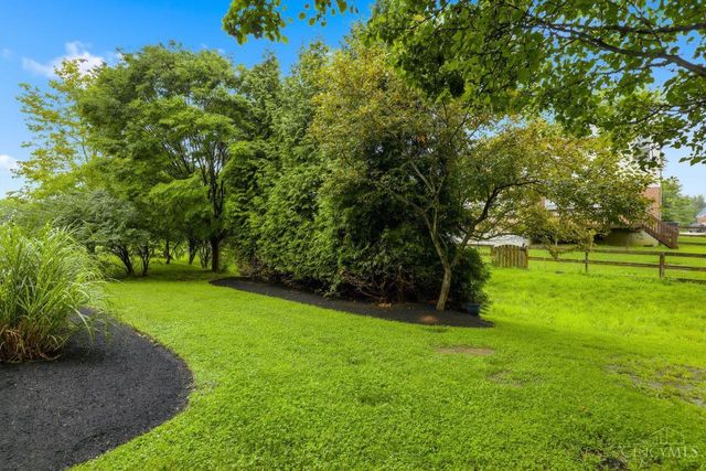 8437 Sea Mist Court, West Chester, OH 45069