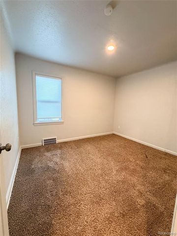 20091 Barlow Street, Detroit, MI 48205