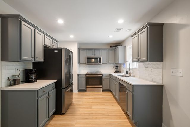 1432 Water Edge Drive, Charleston, SC 29492