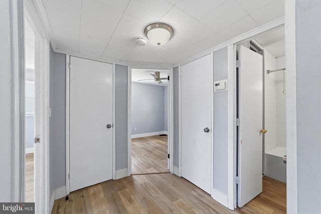 27 WALTON AVE, Ewing, NJ 08618