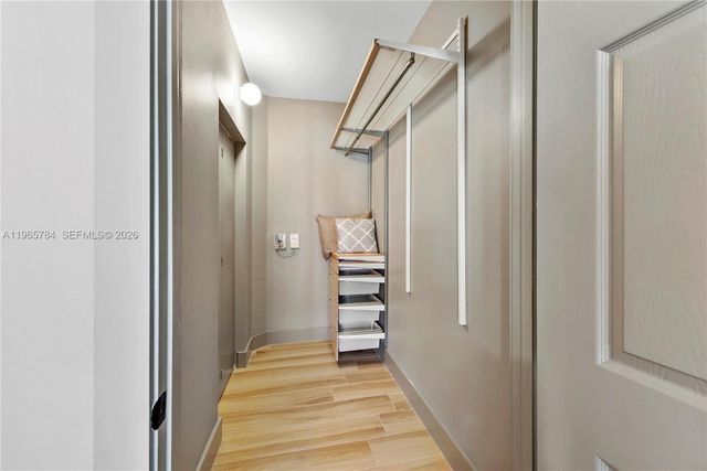 3145 NE 184th St 5305, Aventura, FL 33160