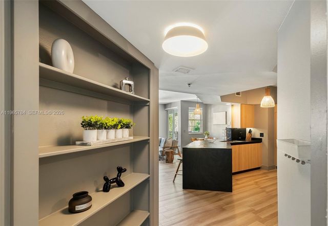 3145 NE 184th St 5305, Aventura, FL 33160