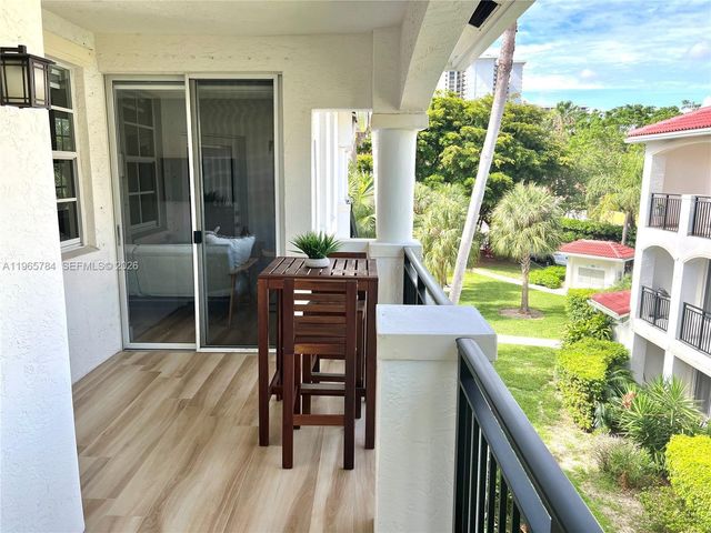 3145 NE 184th St 5305, Aventura, FL 33160