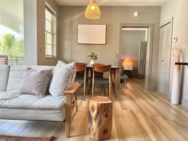 3145 NE 184th St 5305, Aventura, FL 33160