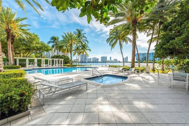 3145 NE 184th St 5305, Aventura, FL 33160