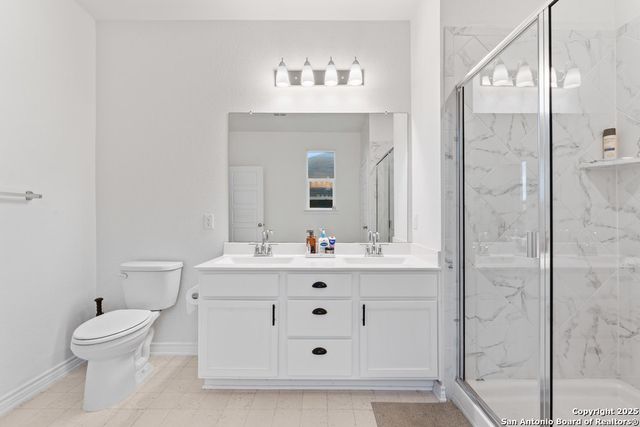 3404 Taurus Sky, Converse, TX 78109