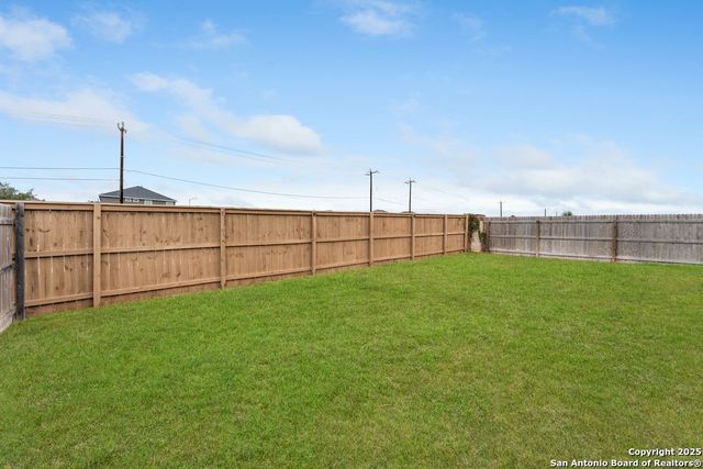 3404 Taurus Sky, Converse, TX 78109