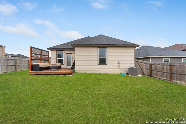 3404 Taurus Sky, Converse, TX 78109