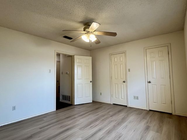 2308 74th Street, B3, Lubbock, TX 79423