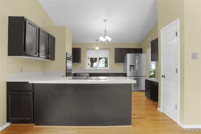 546 McBride Pointe Drive, Wildwood, MO 63011