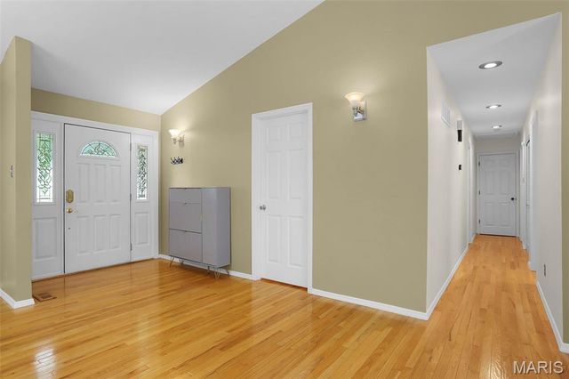 546 McBride Pointe Drive, Wildwood, MO 63011