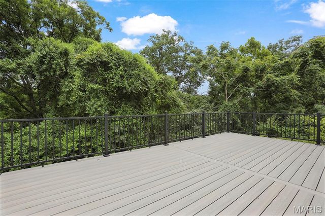 546 McBride Pointe Drive, Wildwood, MO 63011