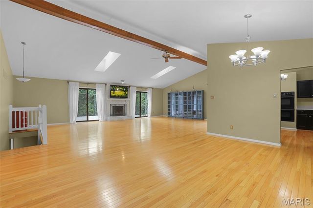 546 McBride Pointe Drive, Wildwood, MO 63011