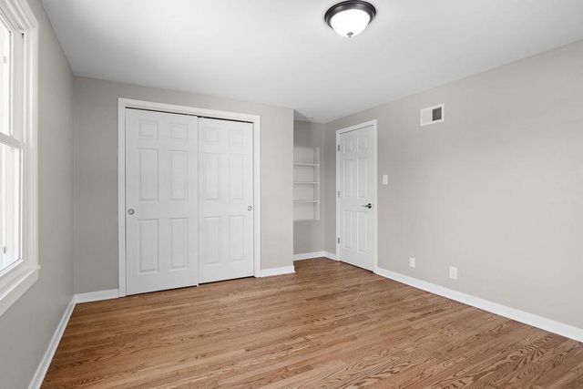 7438 Seneca ROAD, Fox Point, WI 53217