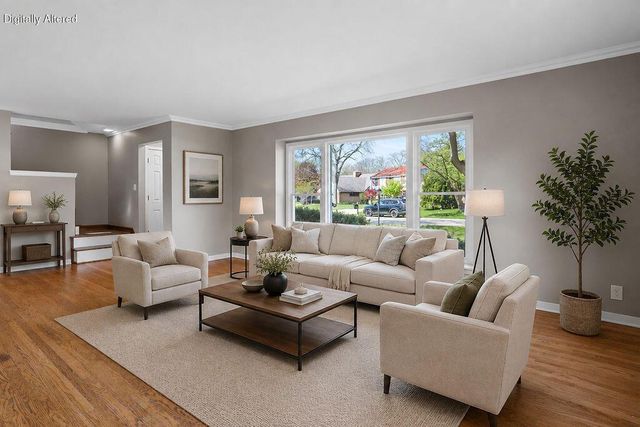 7438 Seneca ROAD, Fox Point, WI 53217