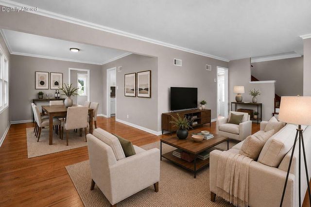 7438 Seneca ROAD, Fox Point, WI 53217