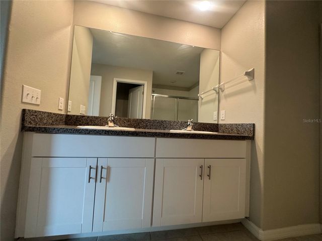 5415 AMARYLLIS GARDEN STREET, Apollo Beach, FL 33572
